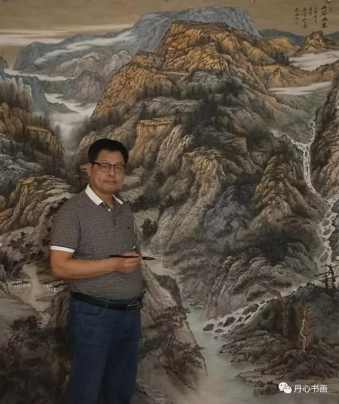 笔墨酣畅古朴,气势恢弘磅礴|山水画家刘首作