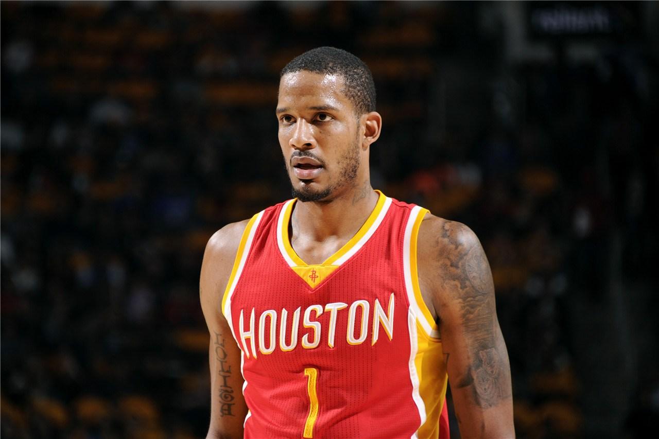 但要考虑的是,35岁的阿里扎身体健康程度如何,还能否保持一个极高的