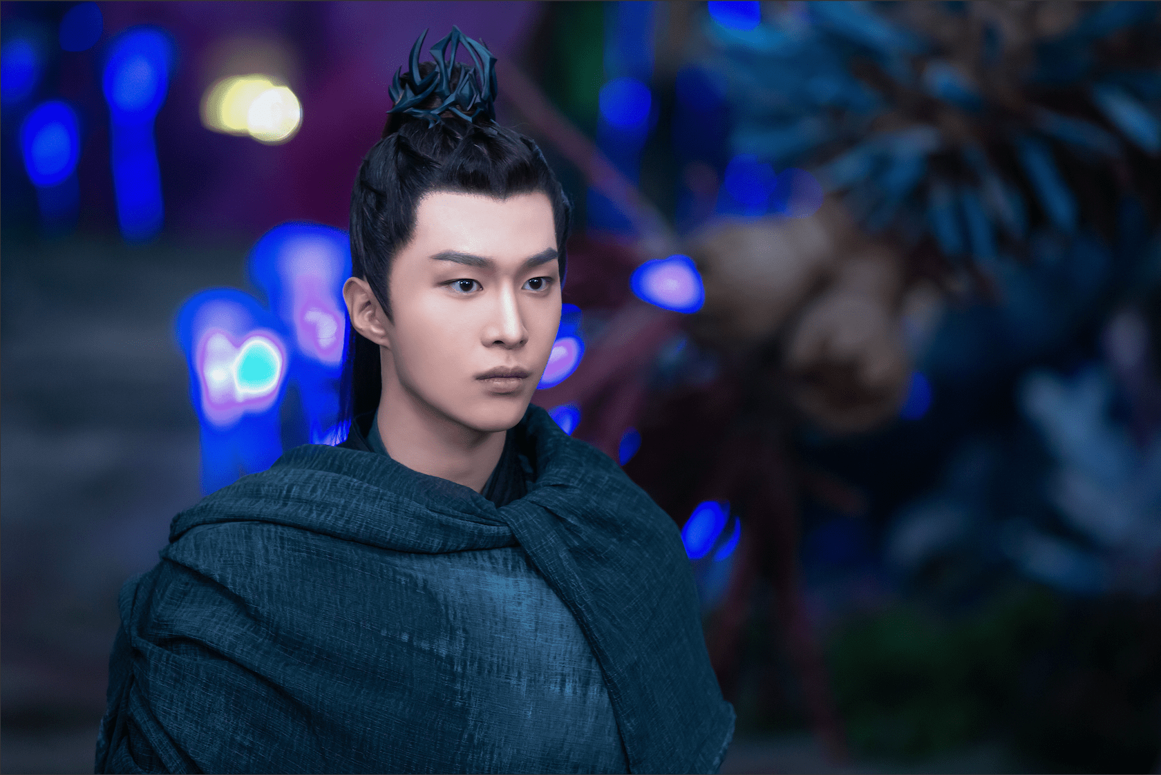 《灵域》名场面秦烈满电开大招 范丞丞高燃打戏行云流水