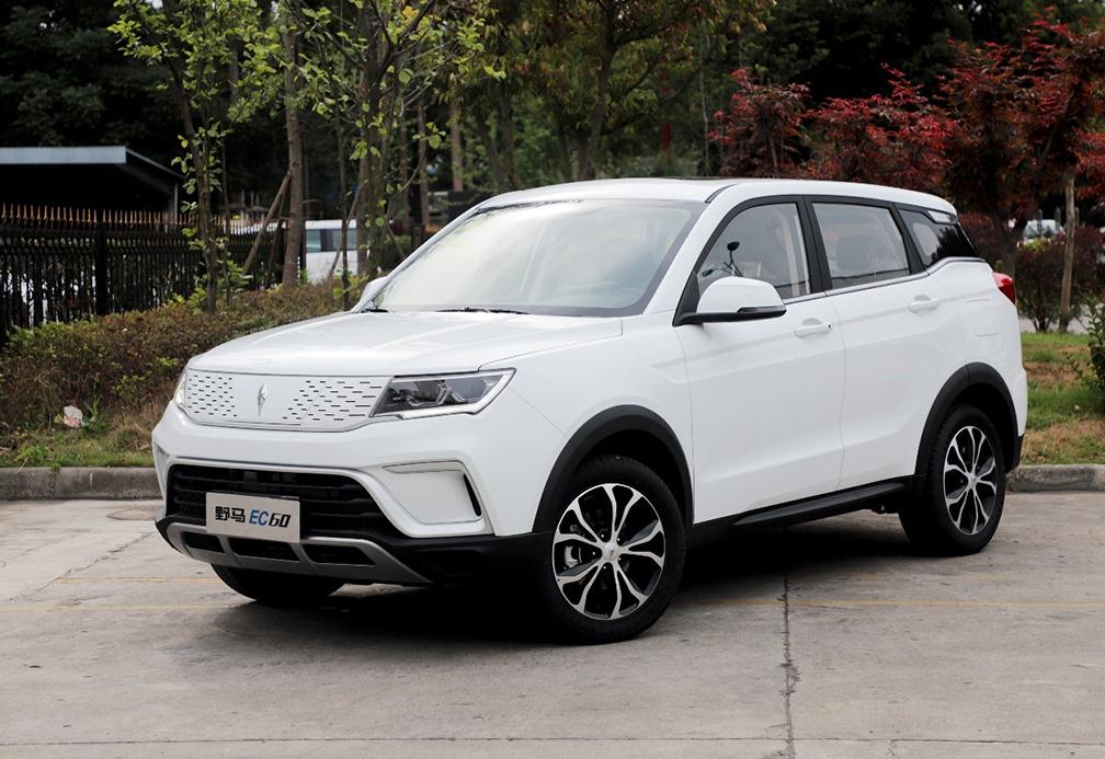 百公里加速16秒野马ec60颠覆你对电动车的认知