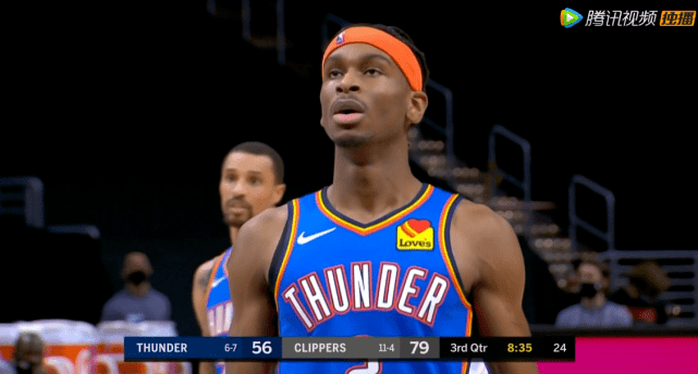 路威4分7助攻,祖巴茨8分4篮板;雷霆一方多特4分,贝兹利8分,罗比2分