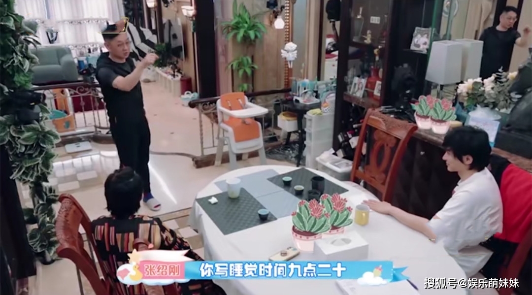 原创奥运冠军刘璇的豪宅面积小还凌乱嫁富豪老公生活真低调