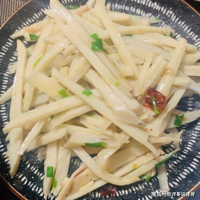 11ba33f2ca504c079203a716992caf44.jpeg