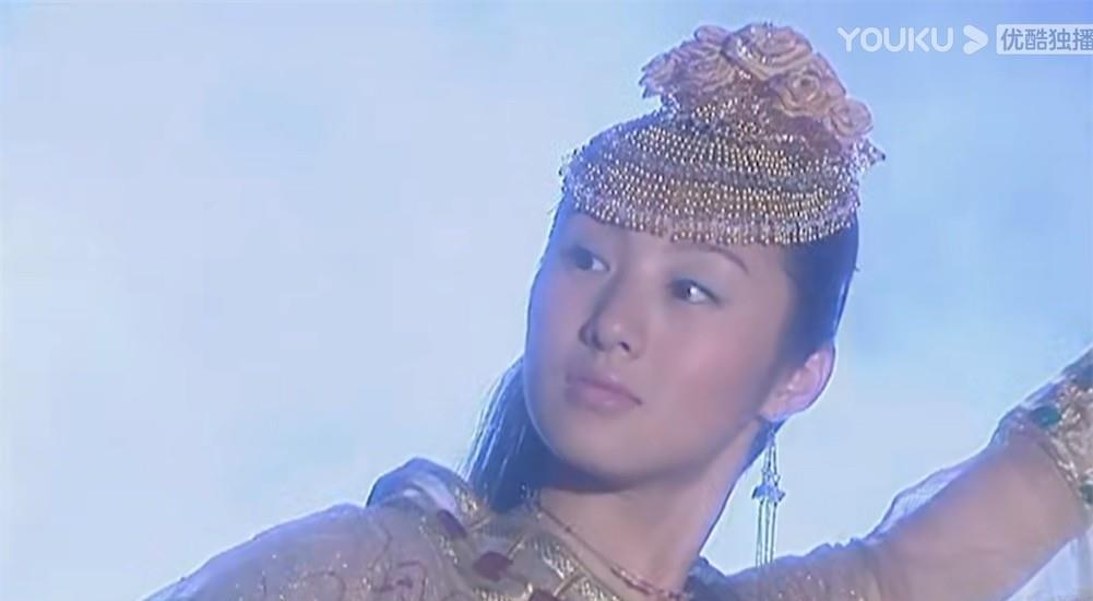 至于阳光饰演的女主角"白素",也是个非常出彩的角色.