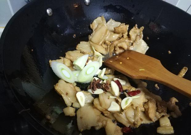 土豆茄子炖豆角软烂 56960eabfb6c4c7eabdb4bc189c11438.jpeg
