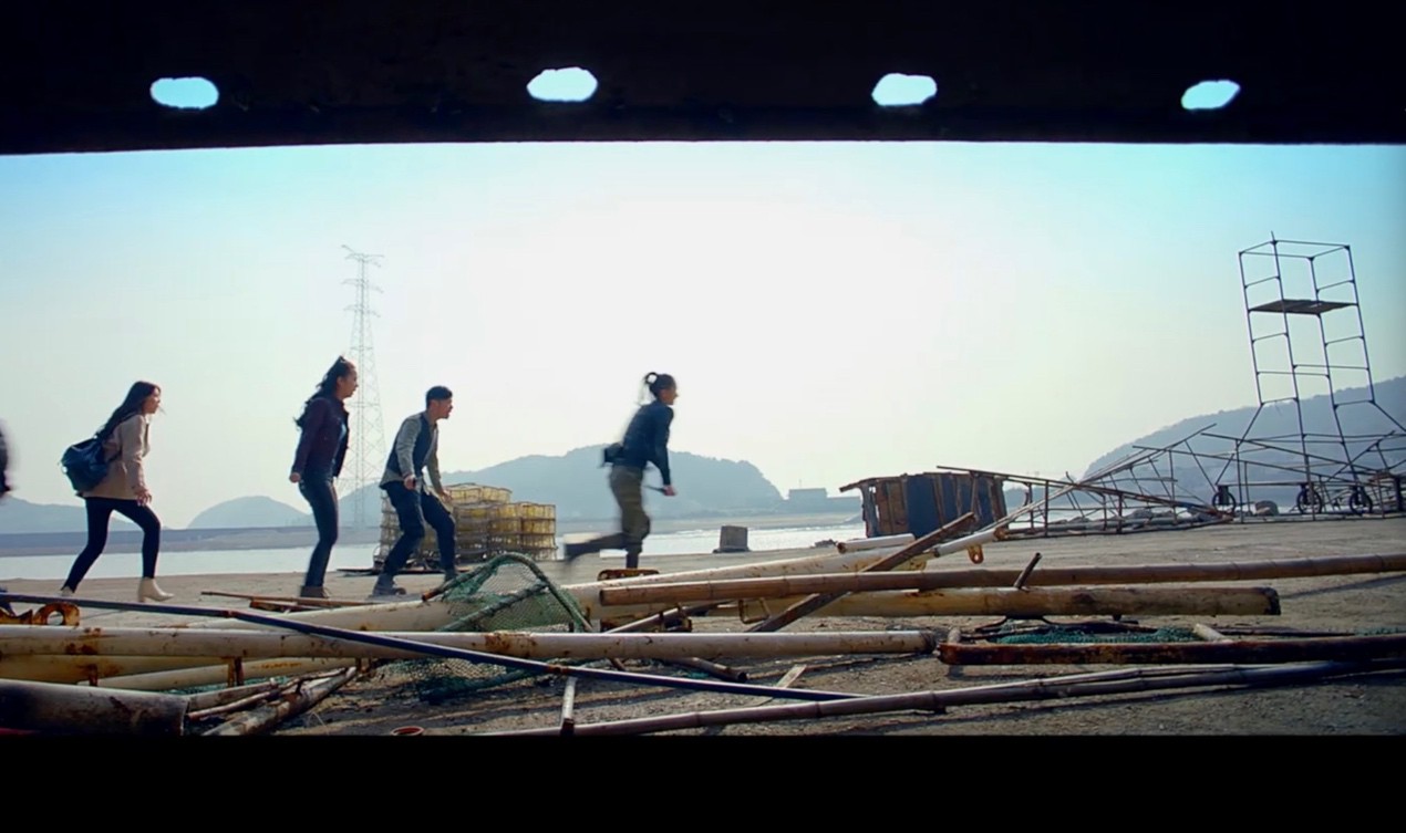 怪兽动作大片《狂暴魔蛛》今日在优酷正式上映