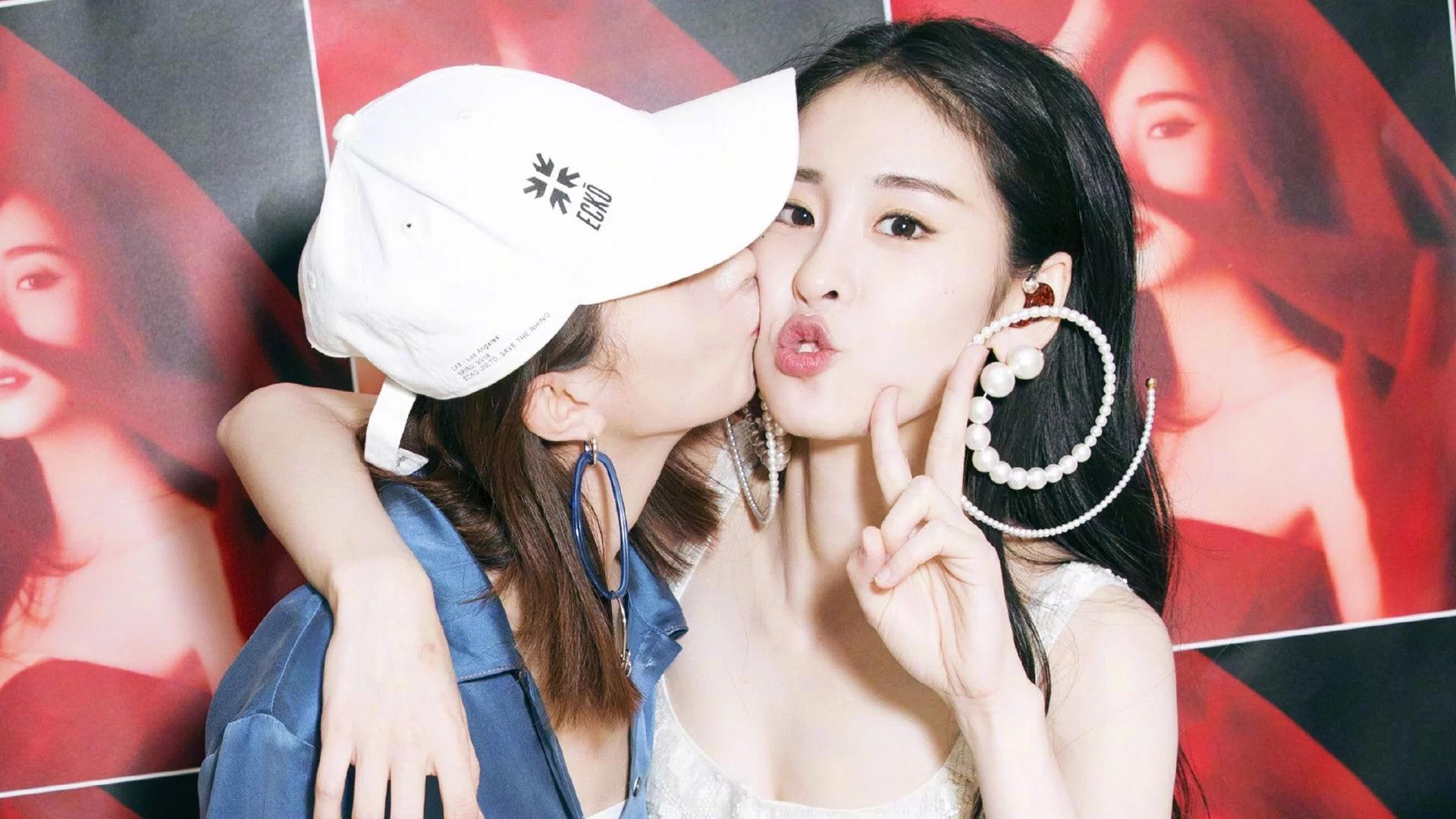 华晨宇吐槽杨幂裤子太短他是保守的人他真心喜欢张碧晨吗