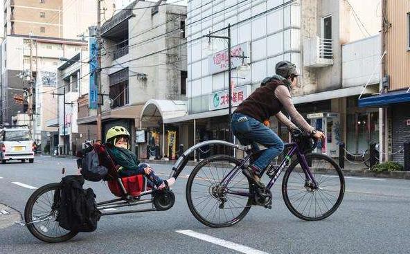 日本人极爱自行车，但为何将心头爱摆在街上，难道不怕被偷？