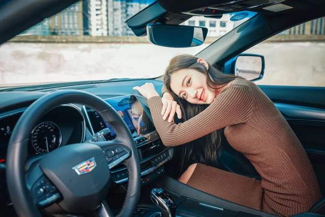 拥有一台凯迪拉克ct5,触摸生活的轮廓|车主驾到