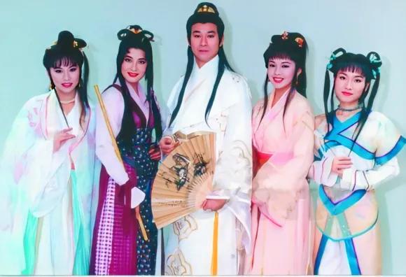 原创1995年的香帅传奇多少人曾痴迷郑少秋珍贵幕后高清剧照