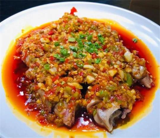 吃遍大连-海蛎子是咱独特的艺名,透着浓浓海味,正是肥美的时节