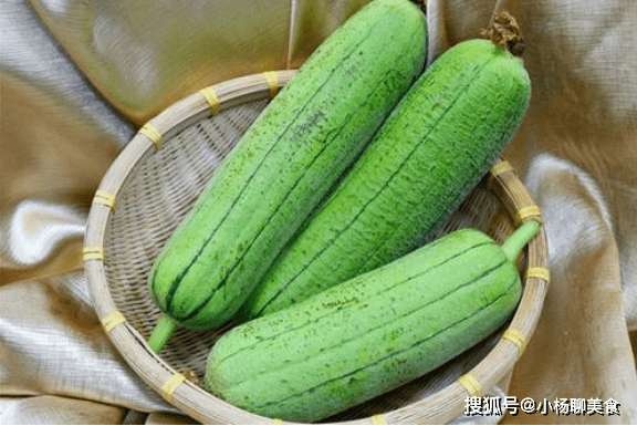 冬瓜南瓜都见过 那么水瓜是什么 吃了之后对身体有什么功效 食用 冬瓜南瓜都见过 那么水瓜是什么 吃了之后对身体有什么功效 食用