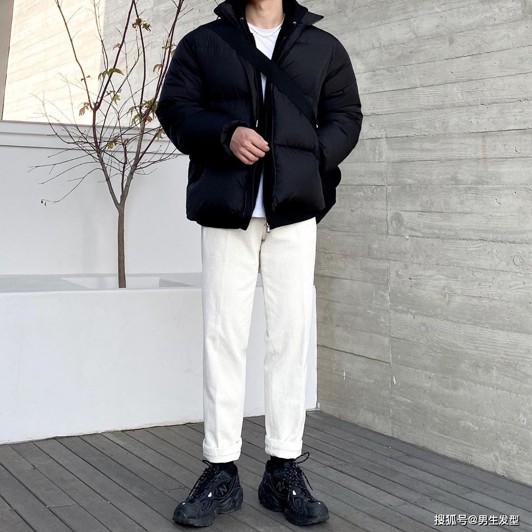 男生怎么穿羽绒服才帅气6套冬季保暖搭配让你更潮流百变