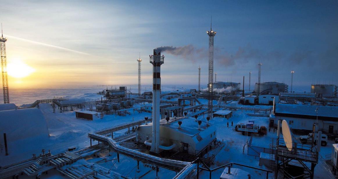 俄罗斯gdp相当于一个广东_俄罗斯国旗