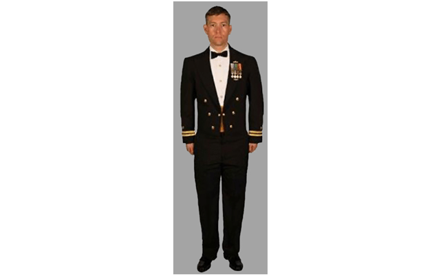 今天,我們介紹美國海軍男軍官正裝禮服和晚禮服(formal and dinner