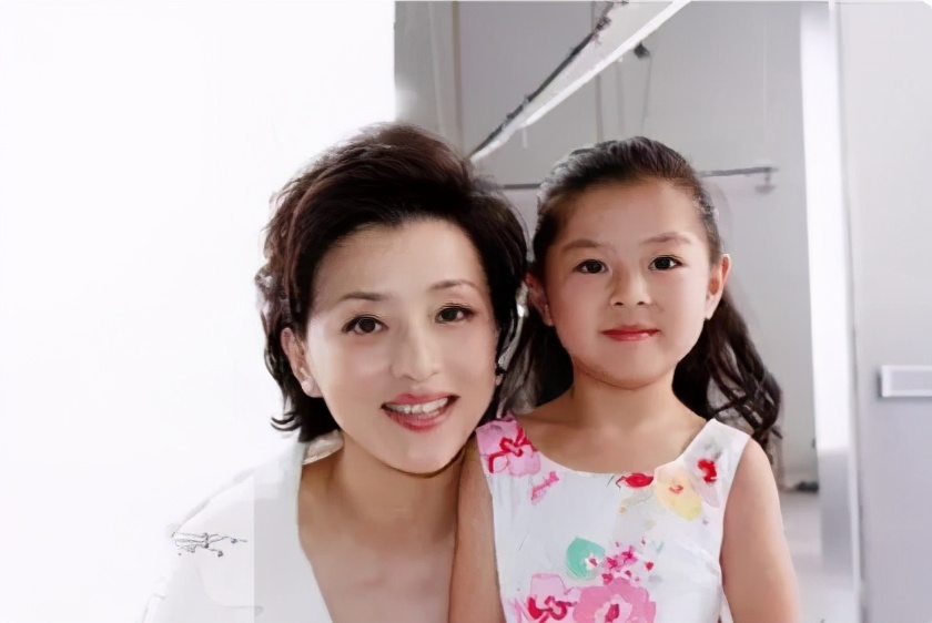 原创杨澜我从不要求孩子做神童对孩子只有四个期望