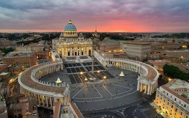 梵蒂冈是一个什么样的国家？