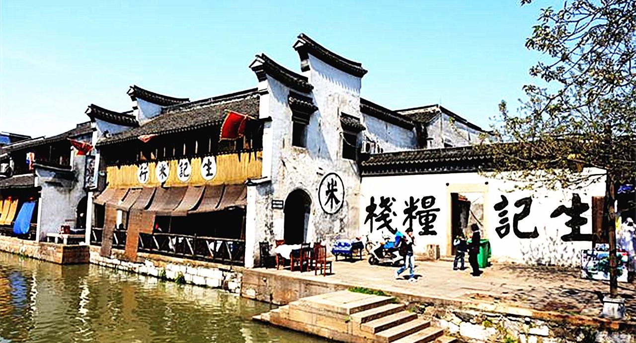 中国最特殊的古镇，却是中西合璧古镇，至今有7000多历史
