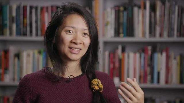 赵婷并非宋丹丹的亲生女儿,而是由宋丹丹的丈夫赵玉吉与其前妻所生.