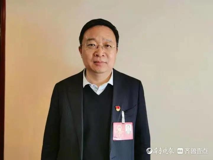 聚焦两会山东省人大代表张贵民要注重本土人才的挖掘及培养
