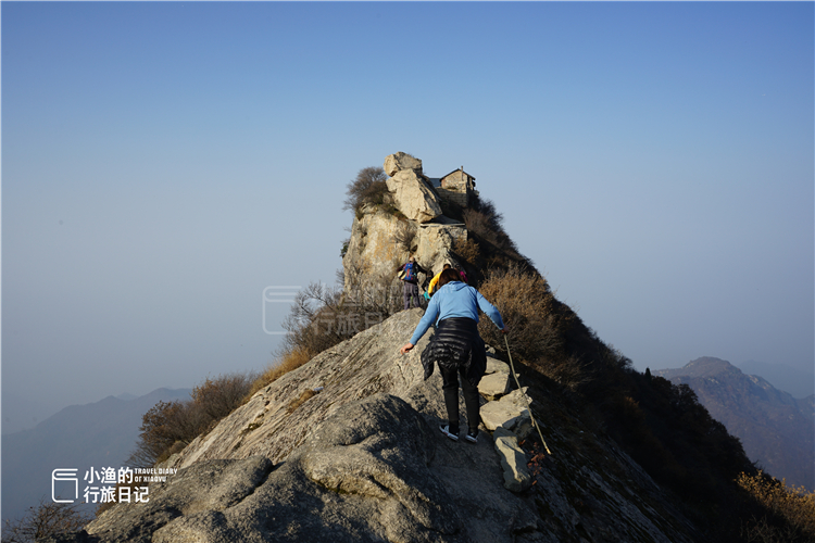 西安驴友最爱爬的秦岭野山之一，惊险堪比华山！还有两条魔鬼天梯