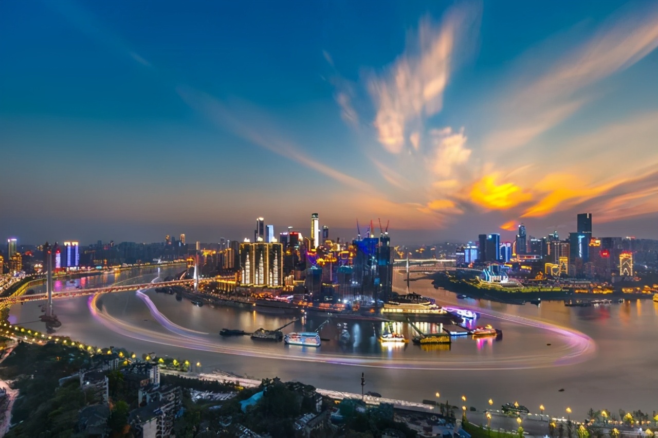重庆又一新地标走红，耗资200亿落户江北区，堪称“山城之光”