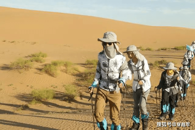 全球精英家庭穿越赛-腾格里沙漠站-为何越来越多的人要带孩子一起沙漠徒步？