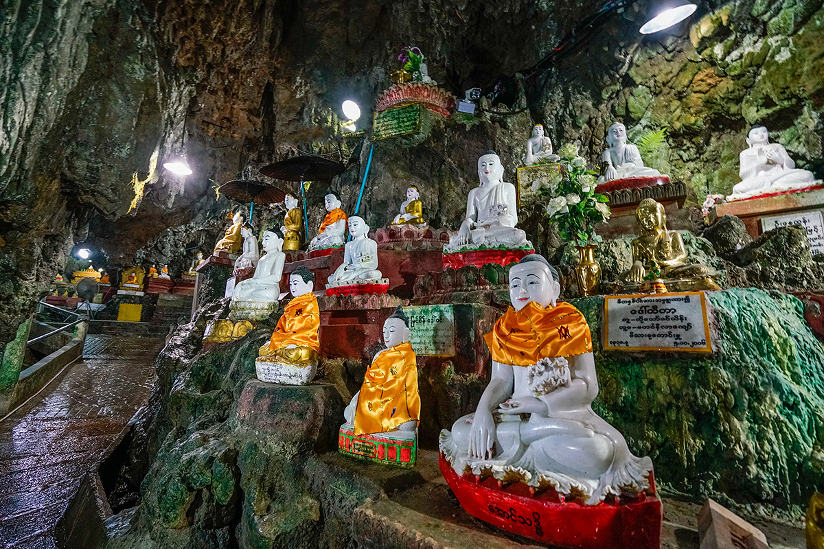 龙门石窟10万尊佛像，而缅甸不知名洞中却藏5万尊，满眼缅甸玉佛