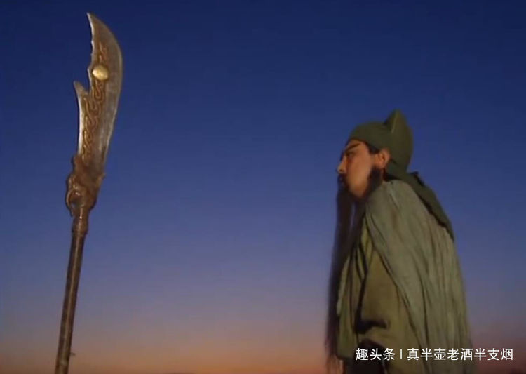 三国兵器谱前五名除了吕布戟关公刀还有三件武器握在谁手里