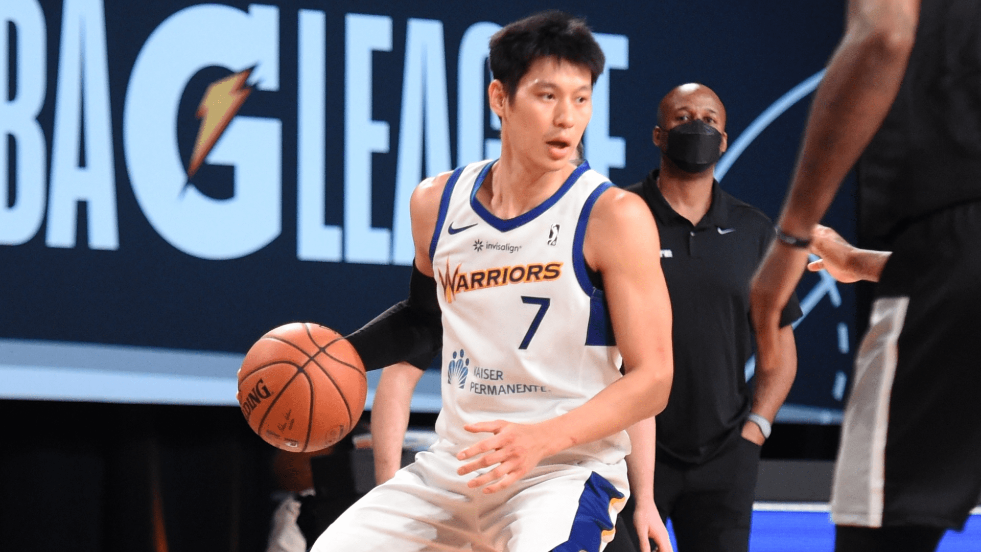 原创暴砍29分林书豪发展联盟再胜一场nba合同向他招手