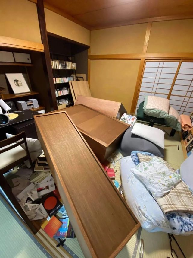 图片[3]-日本7.1级地震后，宅男晒老婆照哭惨，国内网友却纷纷酸了-醉四季