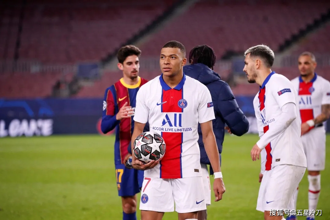 巴黎圣日耳曼官网姆皇戴帽大巴黎41大胜巴萨