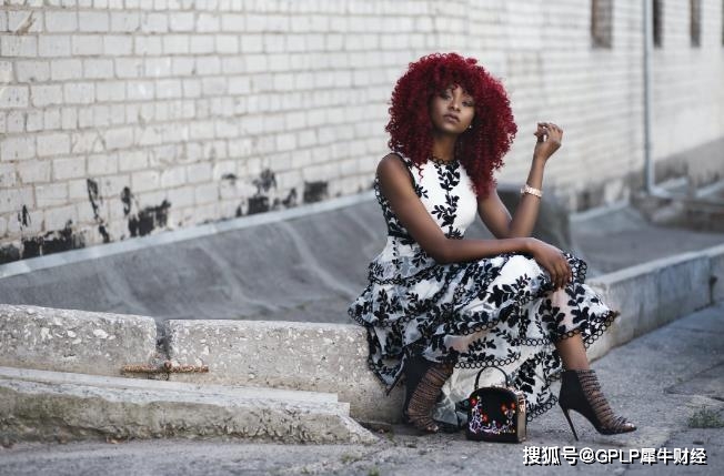 戎美股份IPO：淘宝卖女装官司缠身 获客变难