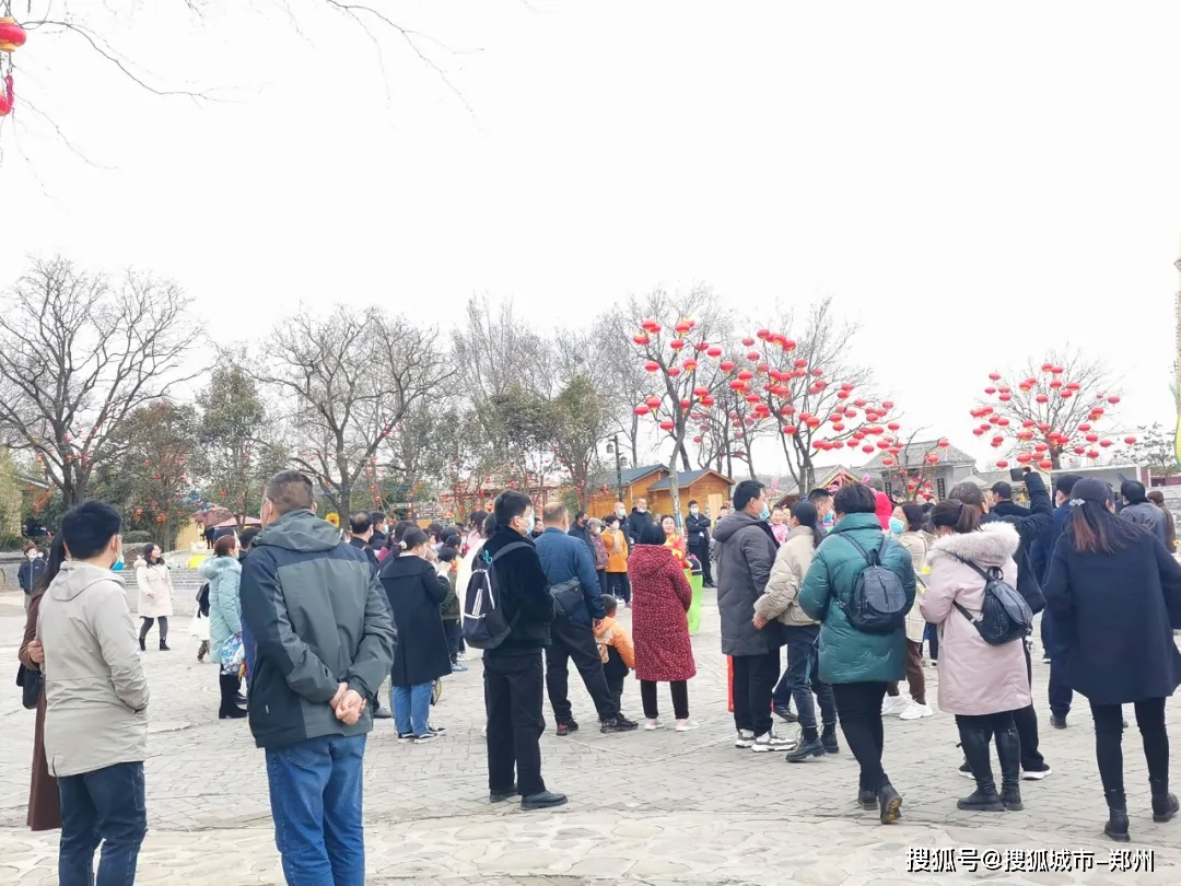 春节假期完美落幕，陕州灯会活动持续至正月十七，错峰出游正当时