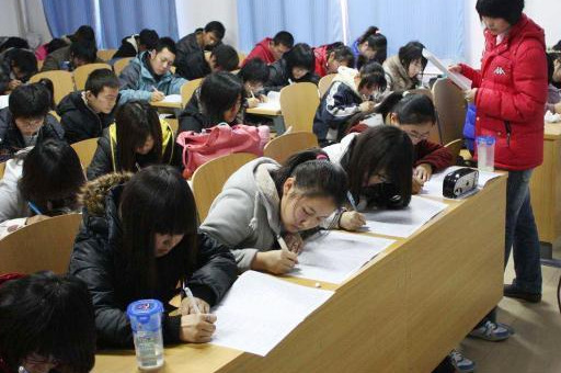 大学怎么学会社交 867194f421874b6aa4ddef2761468be2.jpeg