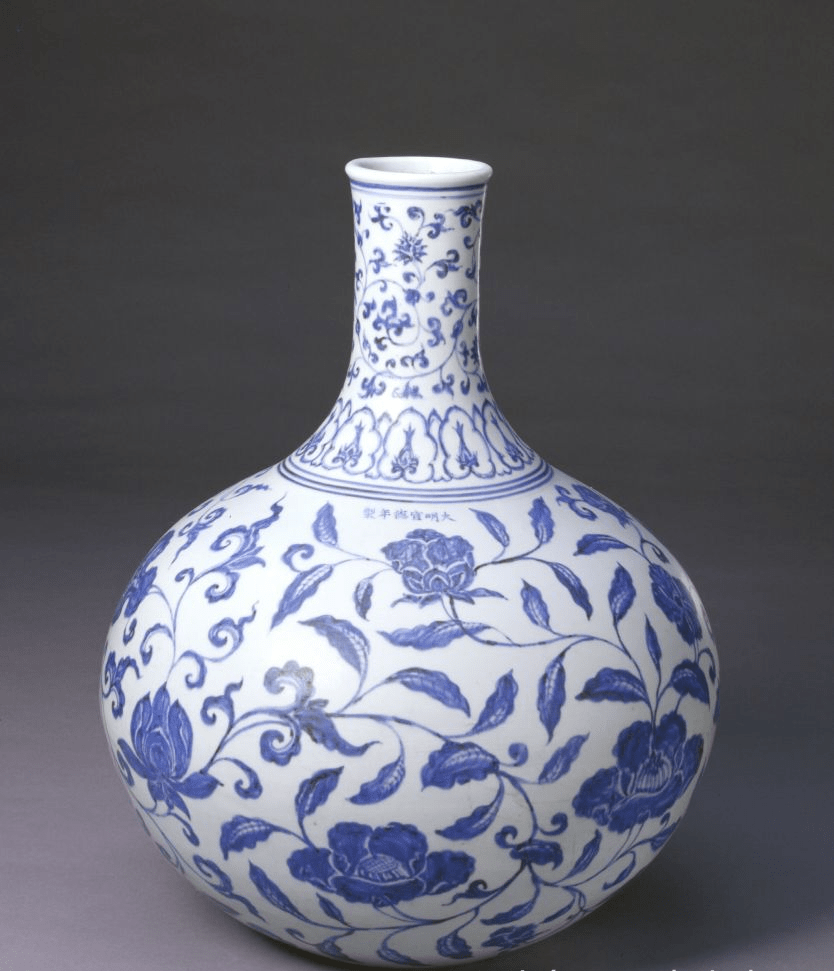 永宣官窑青花作为宫廷用瓷和精美的艺术品,具有独特的艺术魅力.