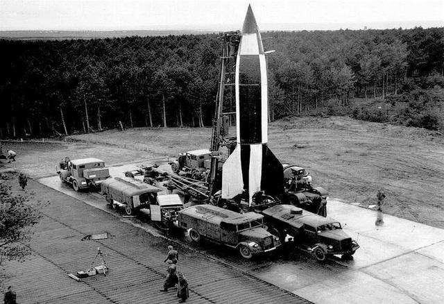 原创二战英军九头蛇行动轰炸v2导弹基地逼死德国空军参谋长