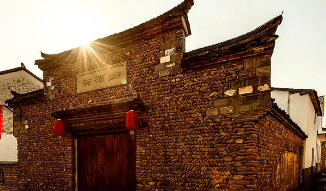 杭州有一座低调的古镇，镇中七成的人都姓“孙”，如今还是4A景点