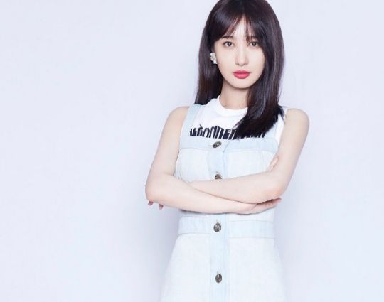 黄晓明劈腿 浪姐2 与李菲儿同台互动 Baby发文引全场轰动 杨颖