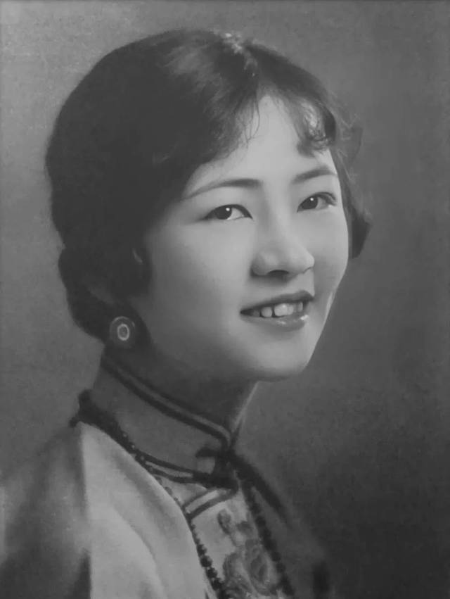 徐志摩与林徽因父亲关系 0e3b37c46ac949899300d13d8f11f318.jpeg