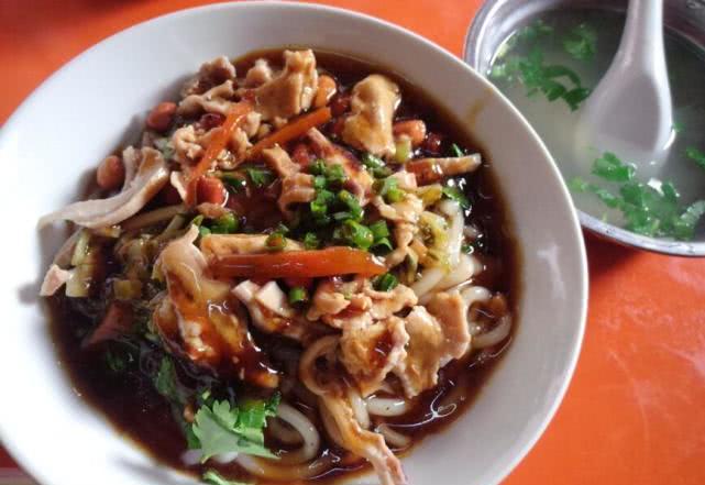 海南“最著名”的特色美食，当地人都喜欢吃，外地游客却不习惯