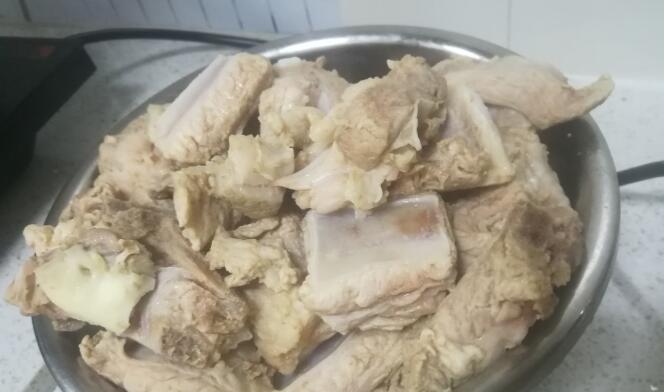 肉类怎么快速去腥 8ad4b5f61b414e1a9bbaa610861edb90.jpeg