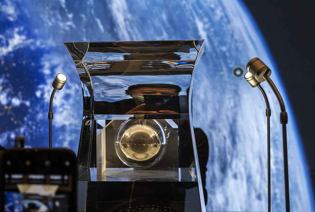 嫦娥五号月壤样品图片