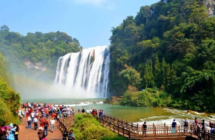 中国第一大瀑布，高近78米超壮观，原本150元现在才15元起！