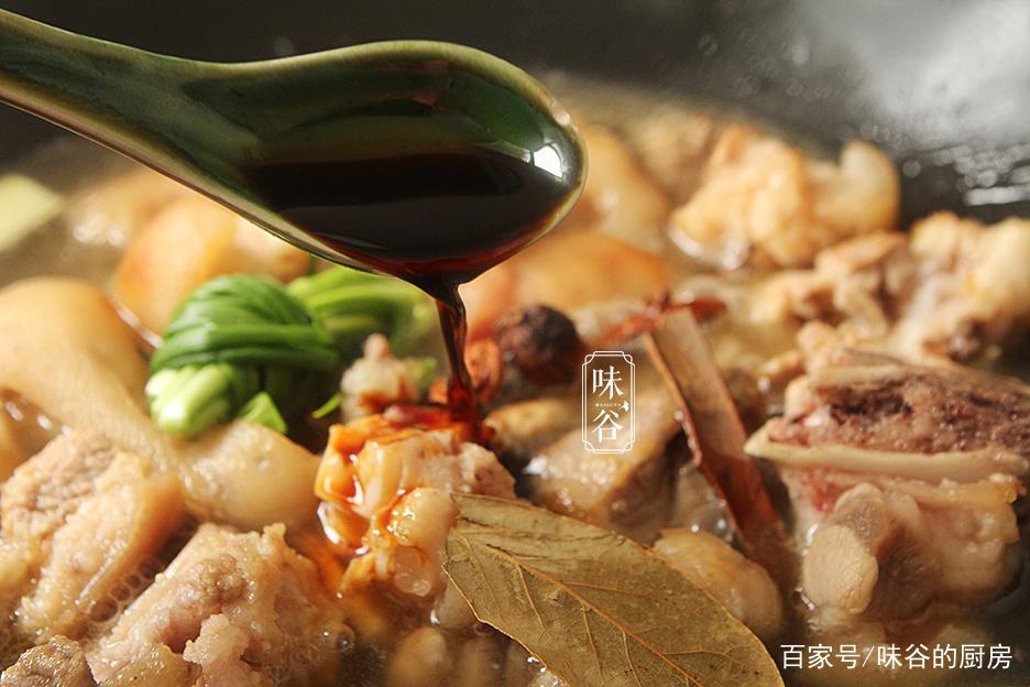 猪脚怎么炖最好吃没油 25b37e77e76541df9de7bd3e3e294c6b.jpeg