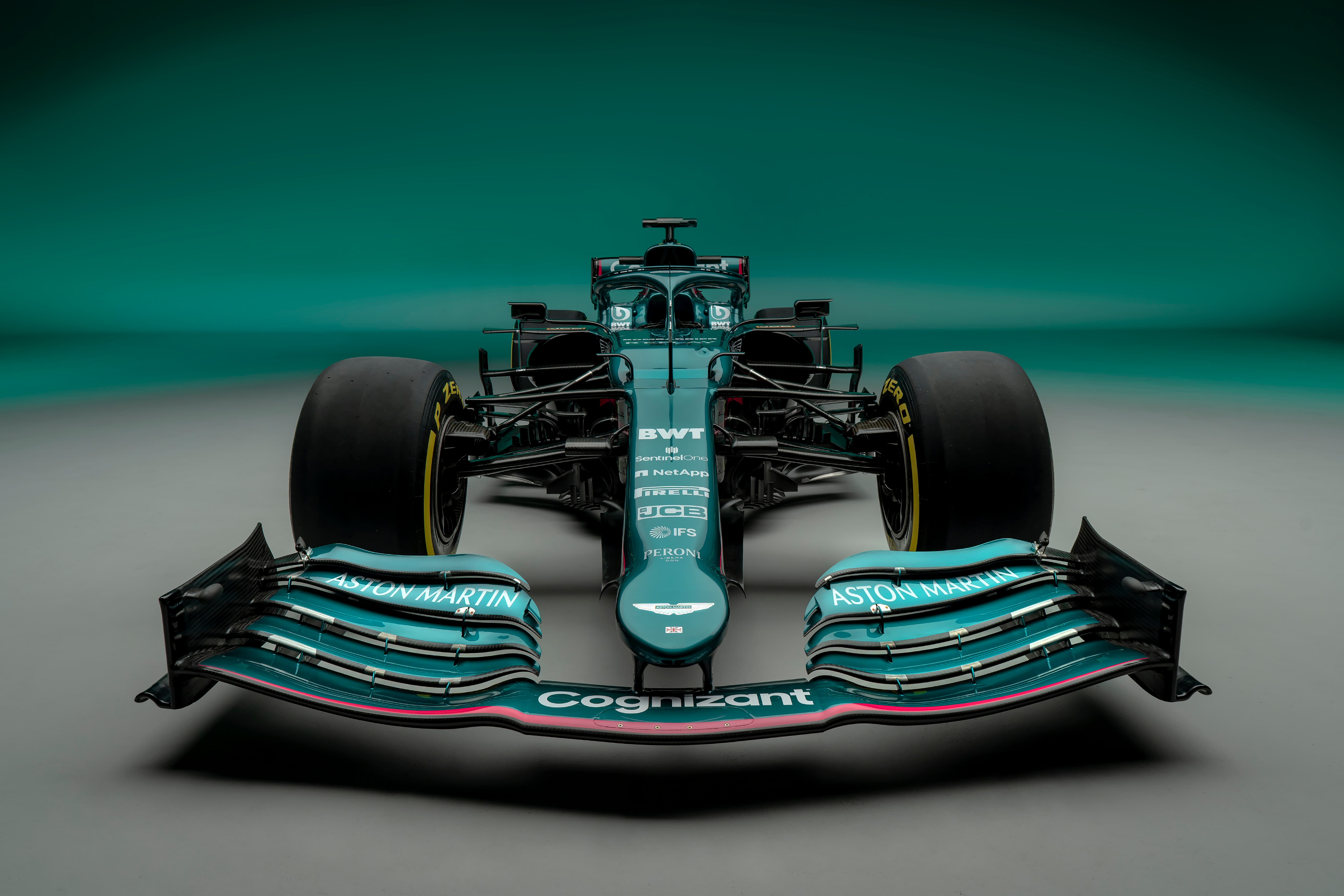 阿斯顿马丁重返f1tm开启新时代