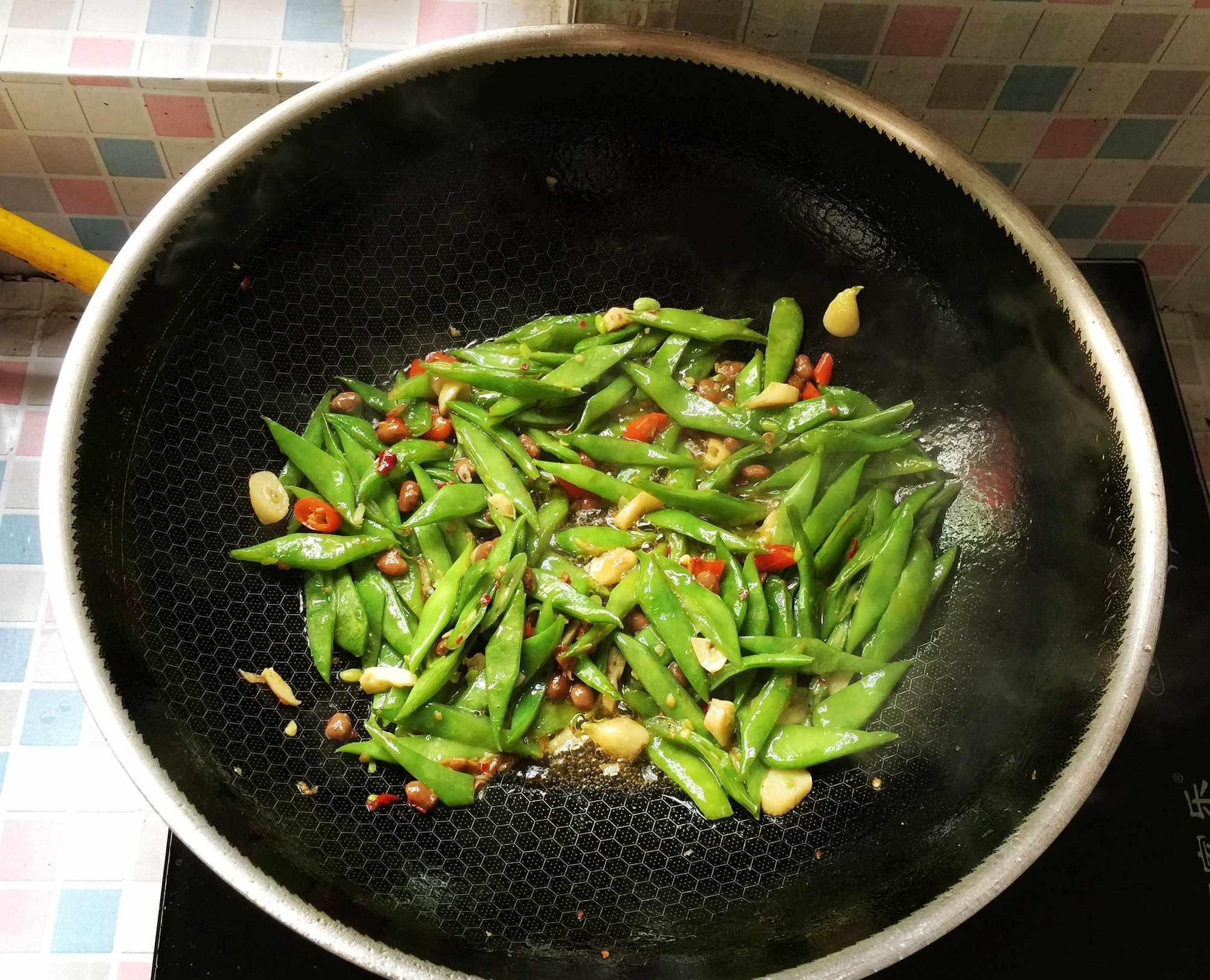 豆角是不是高钾食物 ebd37909b1c1442690f89cf207225664.jpeg