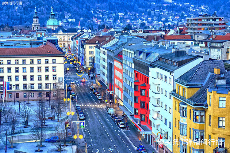 奥地利“传奇山城”，宛如中世纪“童话世界”，比维也纳还受欢迎