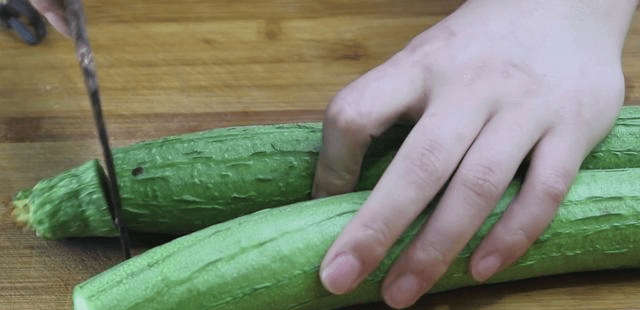 丝瓜配什么炒着吃 6df1c73b5ba749959d613d81c2f1d98b.png