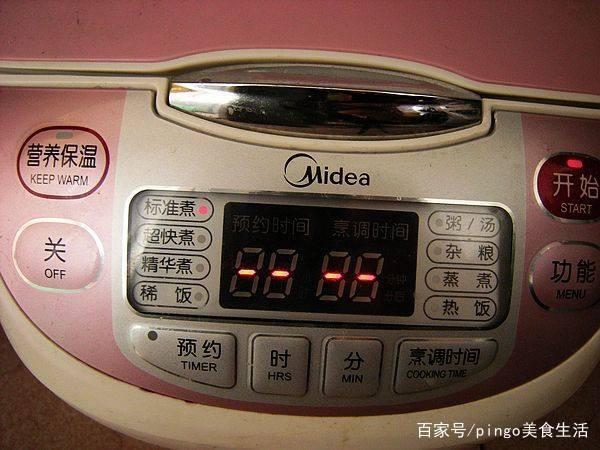 微波炉通电跳闸故障原因